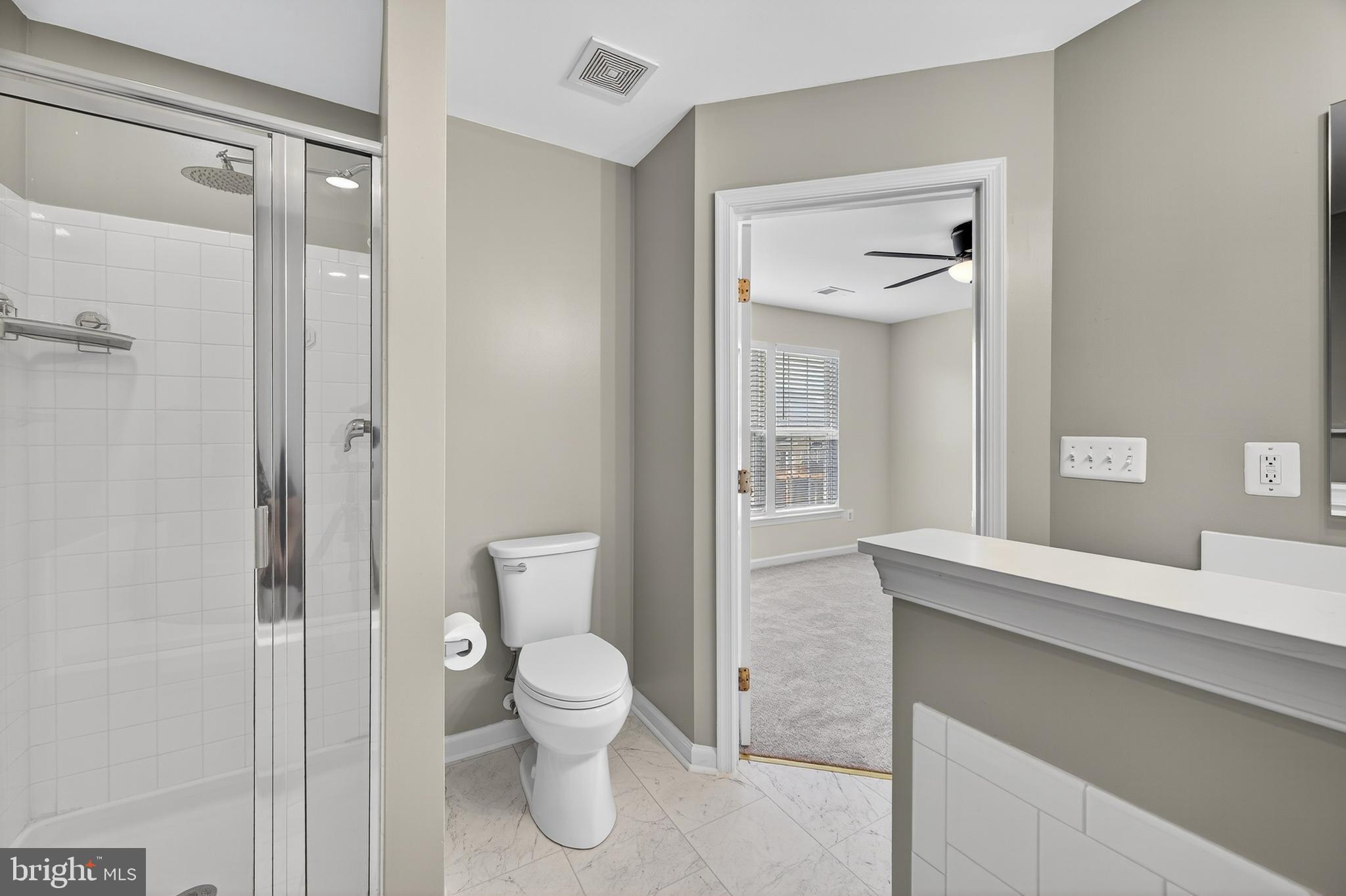 LAKELAND PLACE - Residential