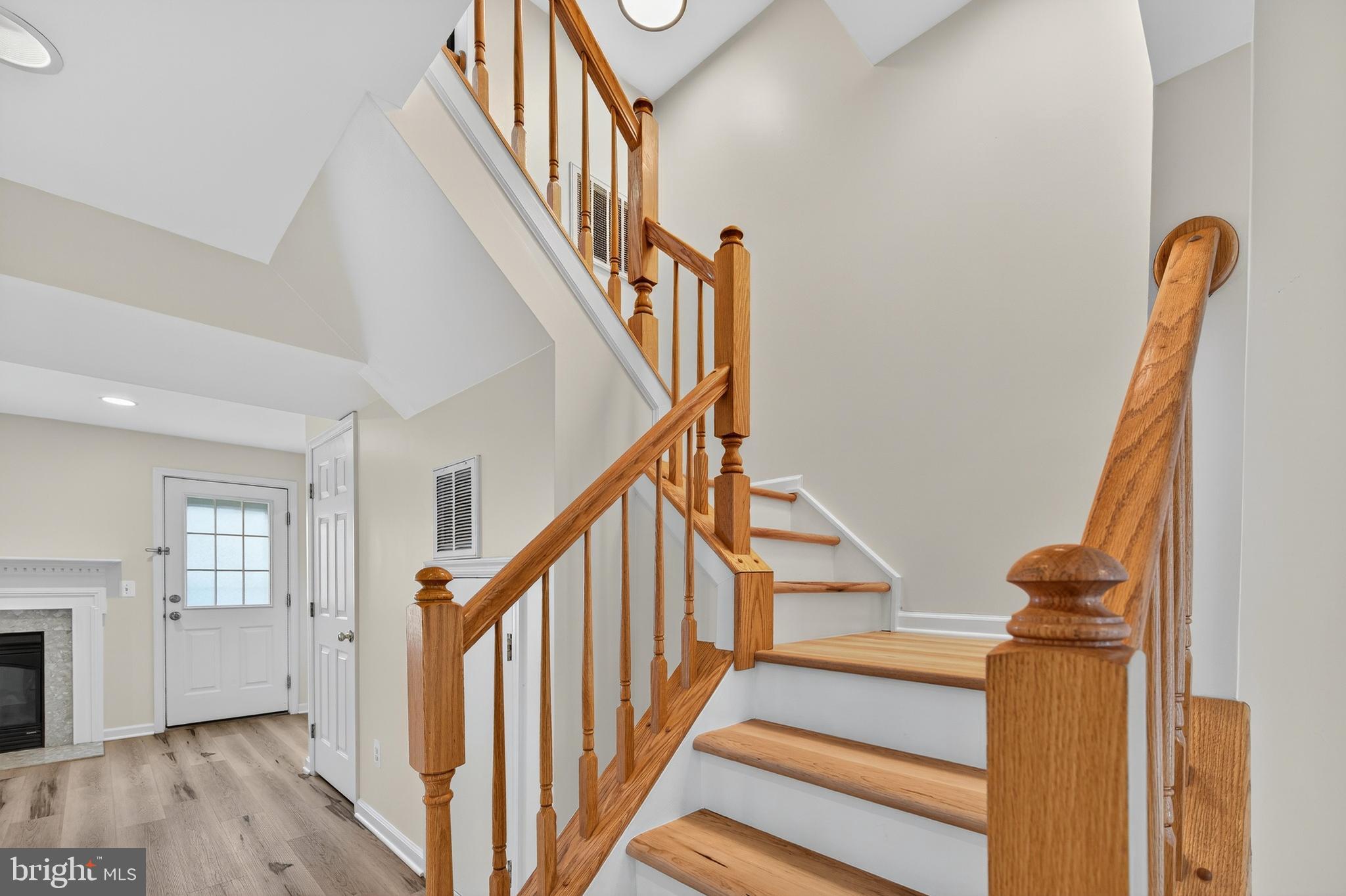 LAKELAND PLACE - Residential