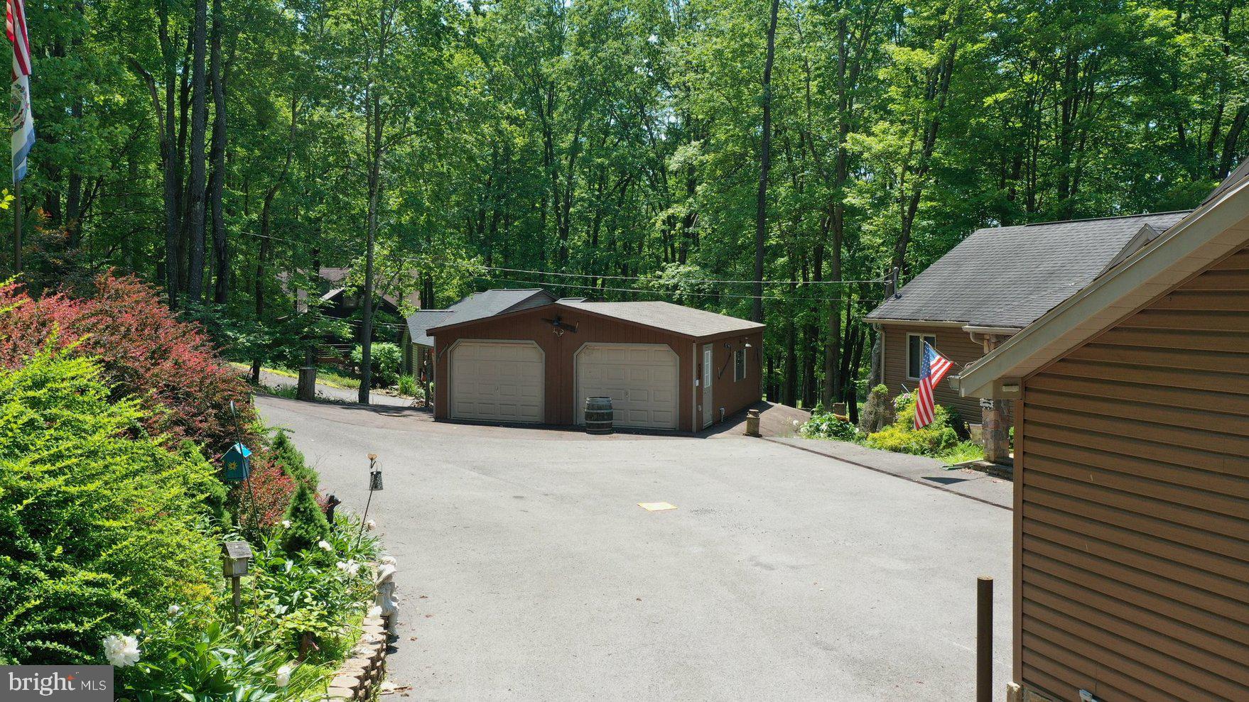 ALPINE LAKE RESORT - Residential