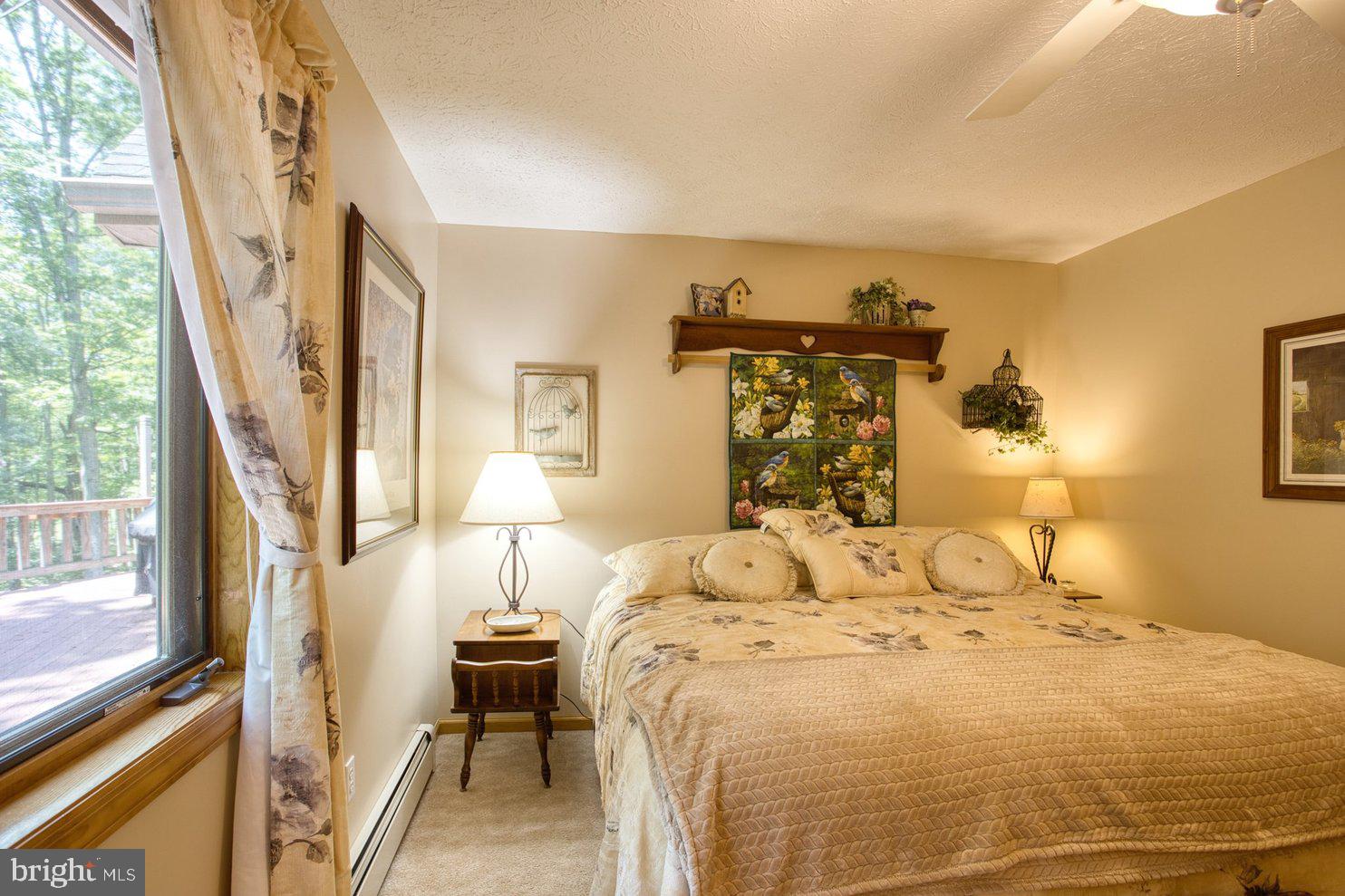 ALPINE LAKE RESORT - Residential