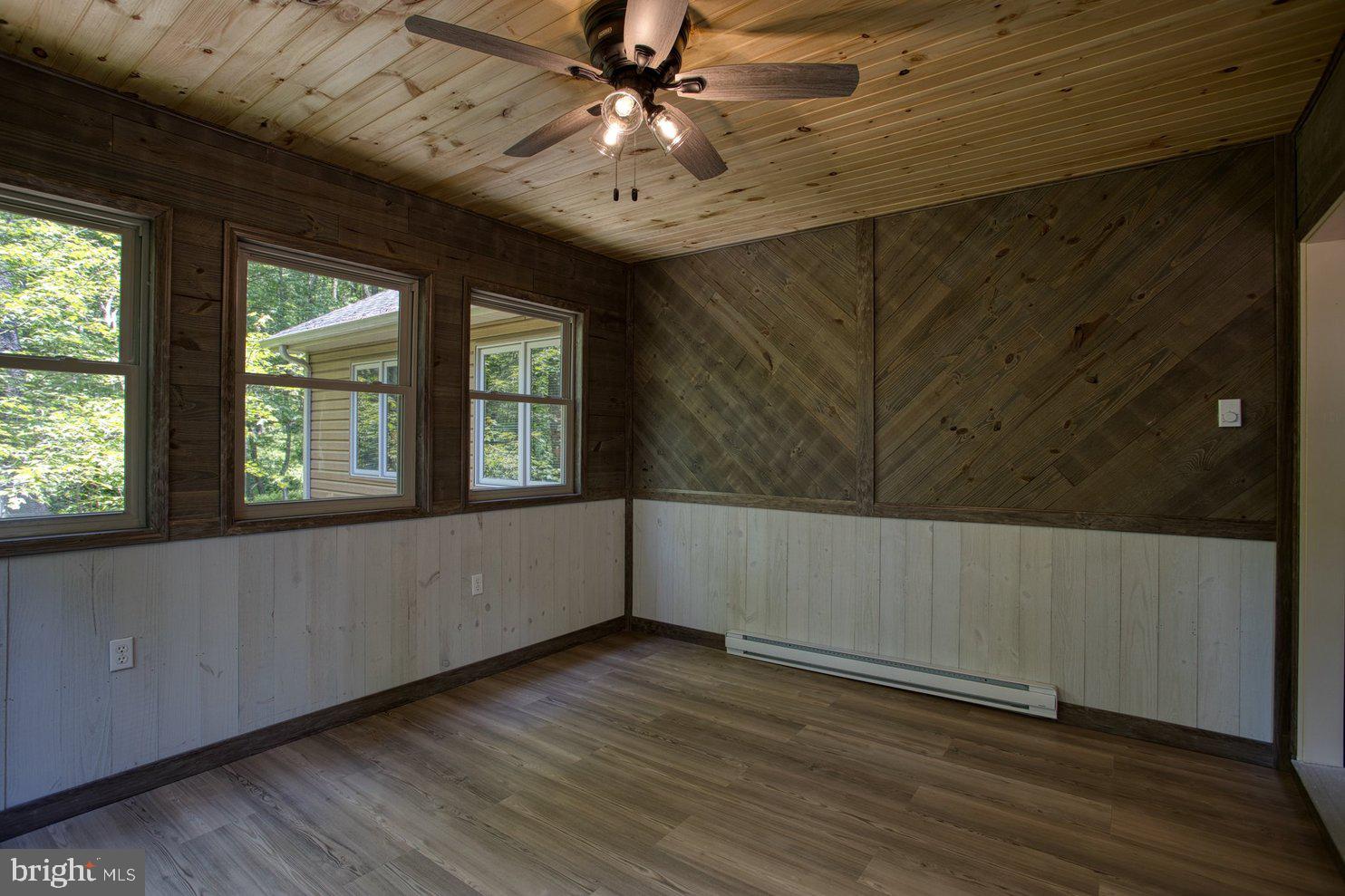 ALPINE LAKE RESORT - Residential