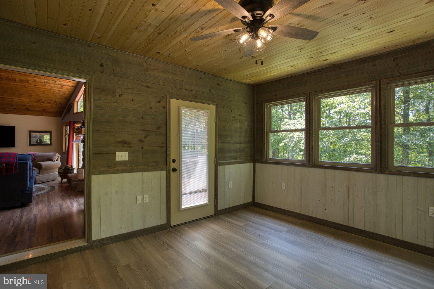 ALPINE LAKE RESORT - Residential