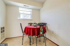 MAYFLOWER SQUARE - Residential Lease