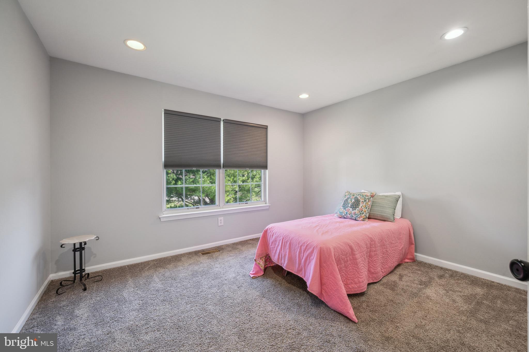 STARFIELD - Residential