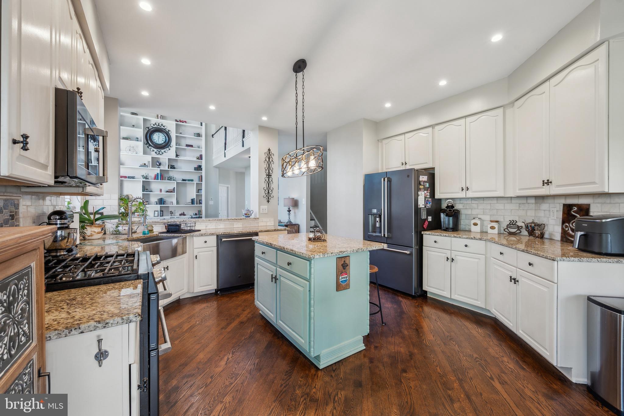 STARFIELD - Residential