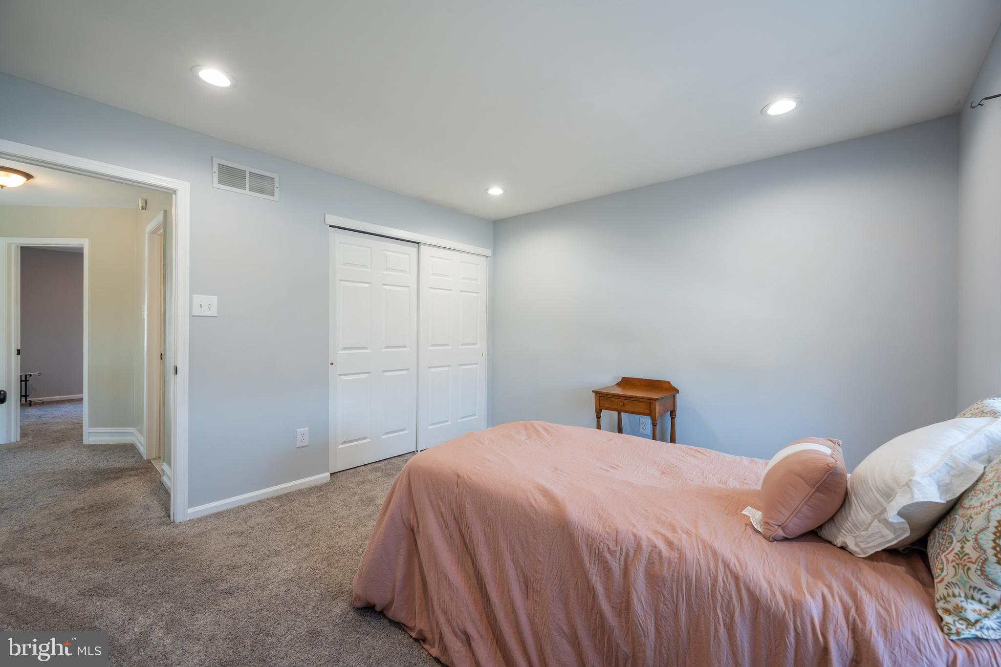 STARFIELD - Residential