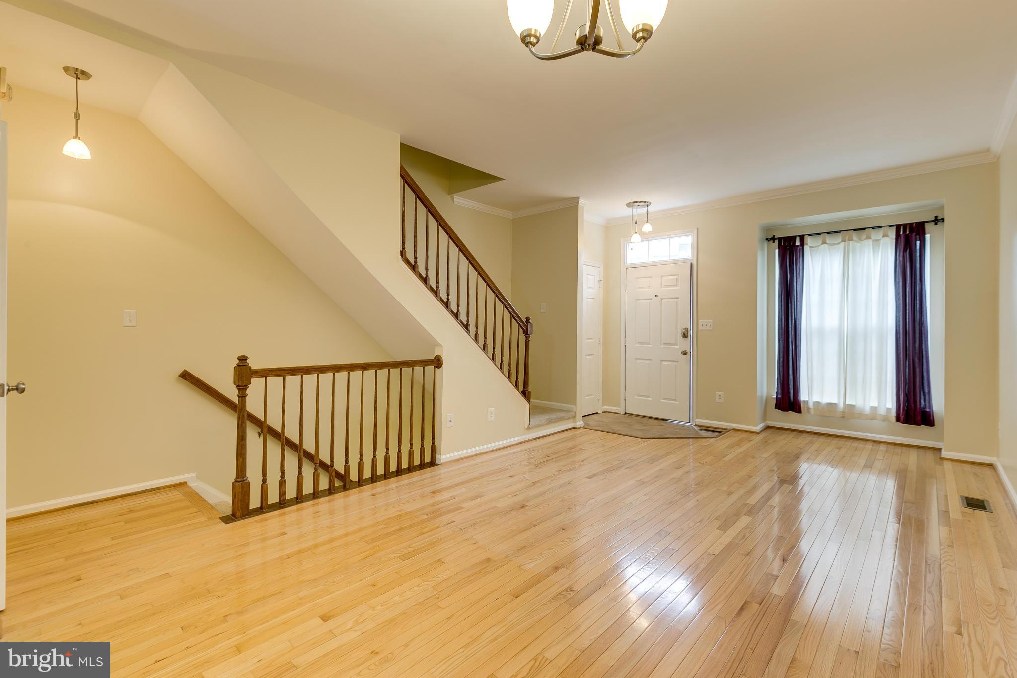 MONTCLAIR MEWS - Residential