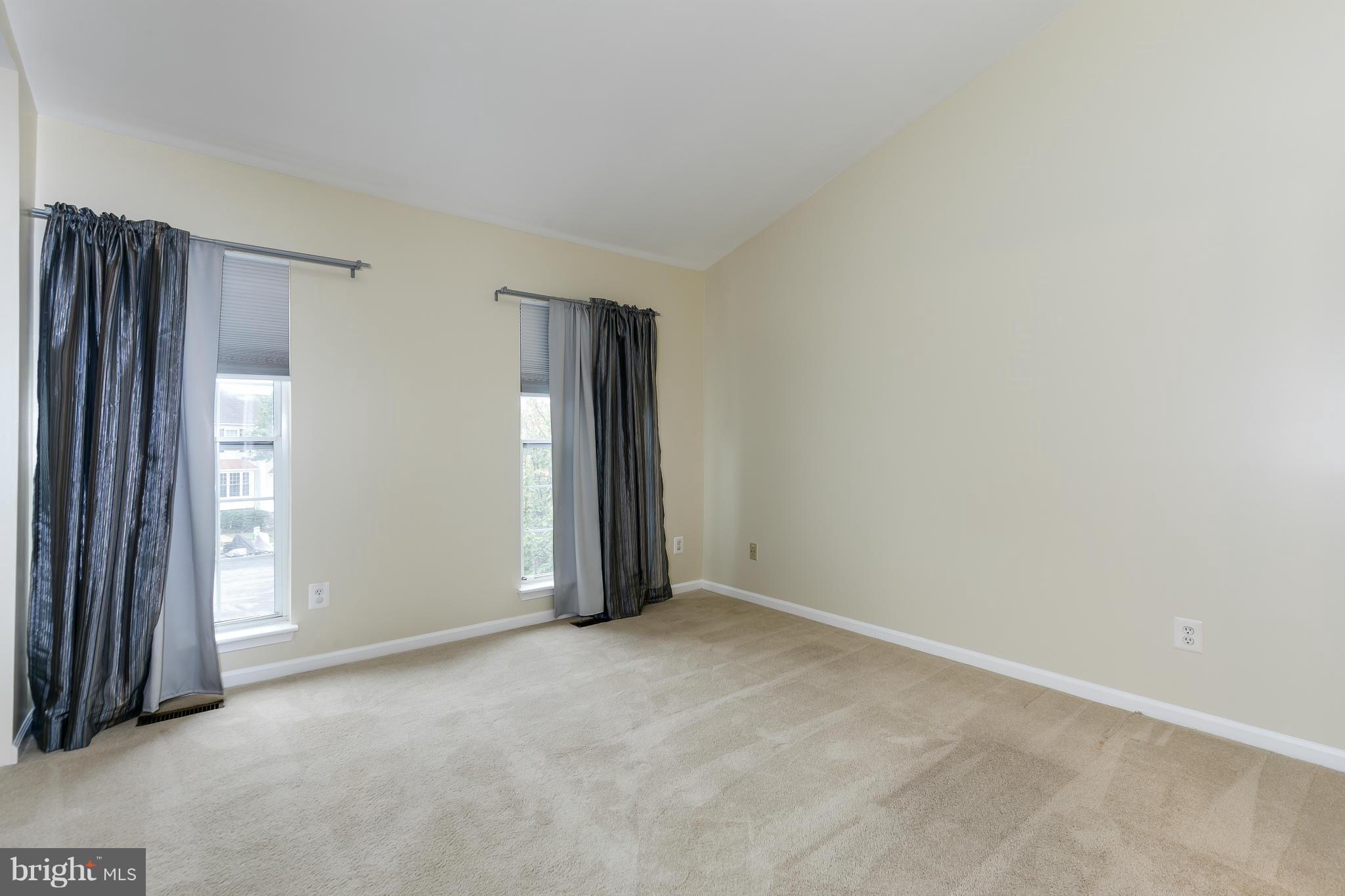 MONTCLAIR MEWS - Residential