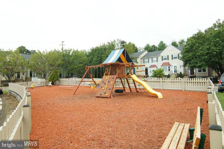 MONTCLAIR MEWS - Residential