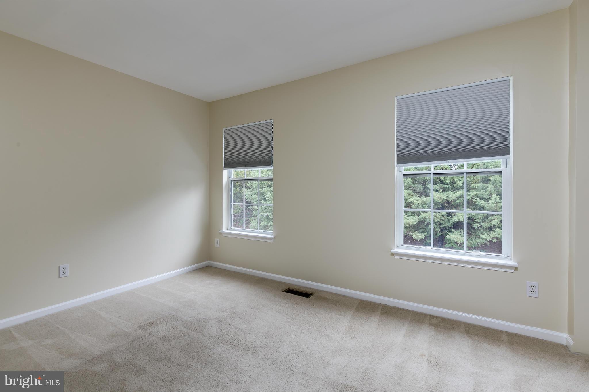 MONTCLAIR MEWS - Residential