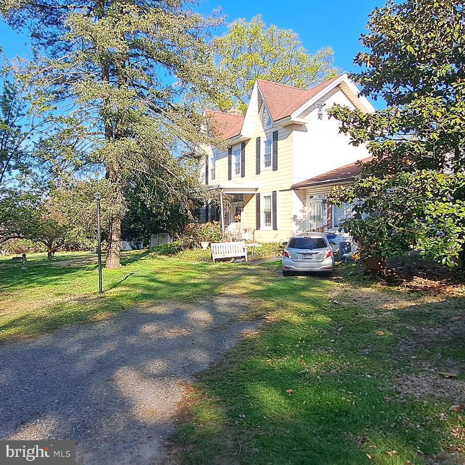 3806 BRISTOL PIKE