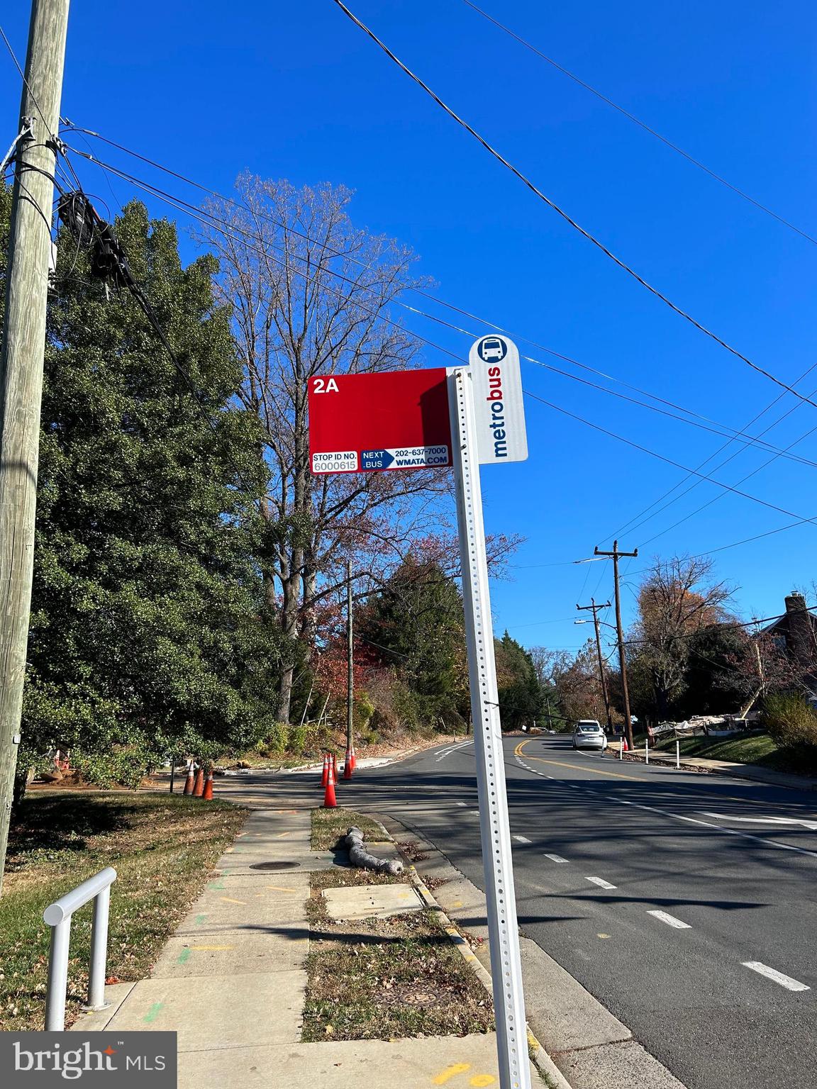 OVER LEE KNOLLS - Residential