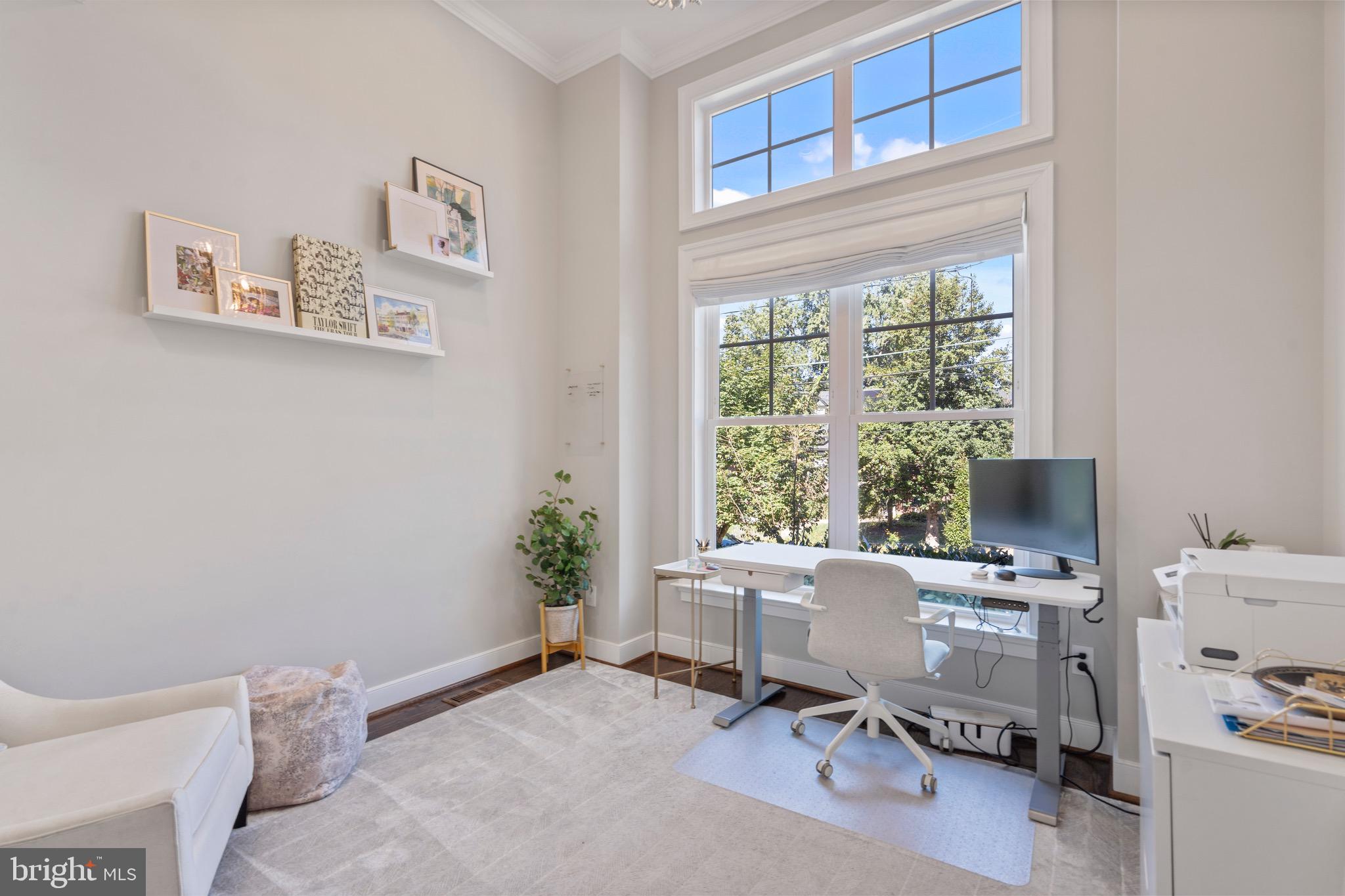 OVER LEE KNOLLS - Residential