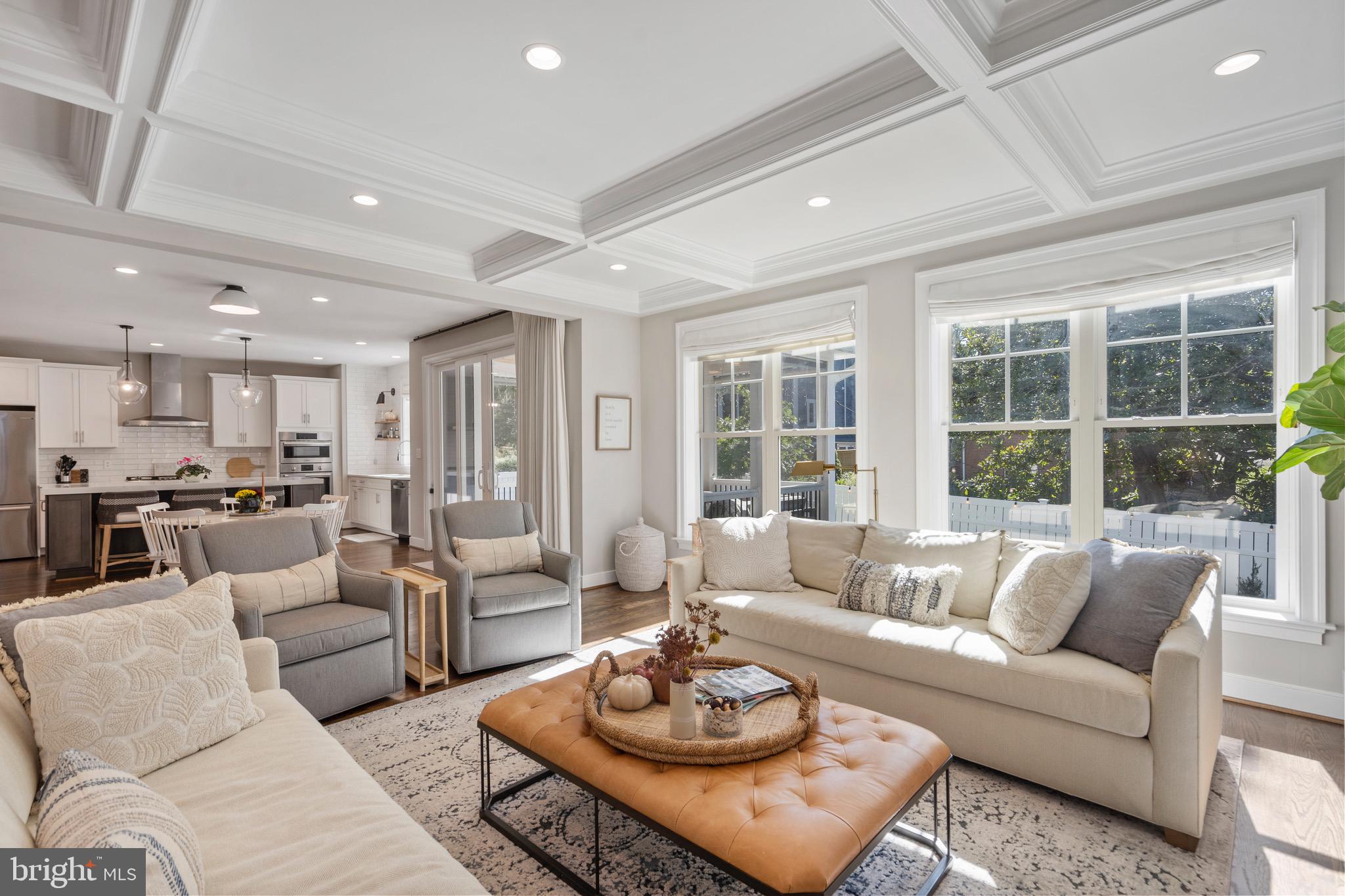 OVER LEE KNOLLS - Residential