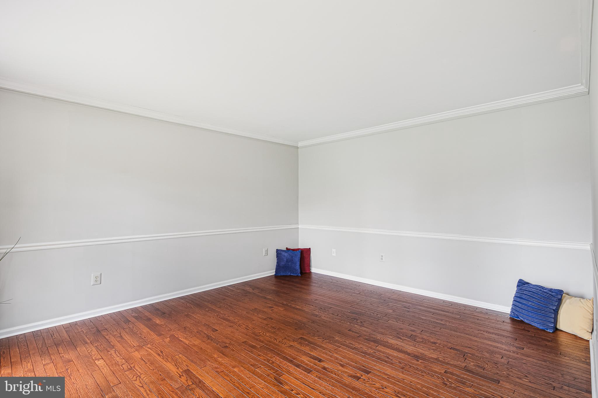 3253 ELMMEDE ROAD