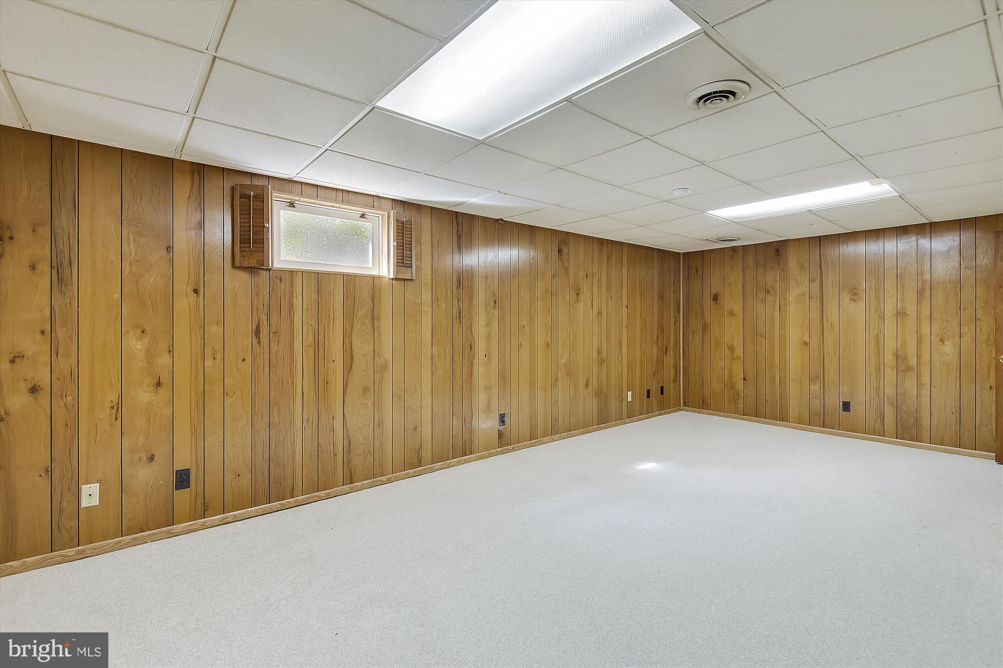 WEST LEWINSVILLE HEIGHTS - Residential Lease