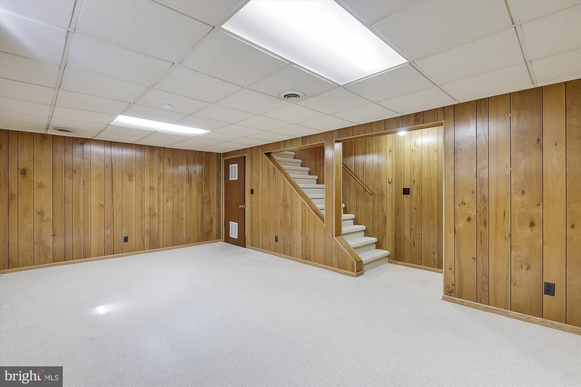 WEST LEWINSVILLE HEIGHTS - Residential Lease