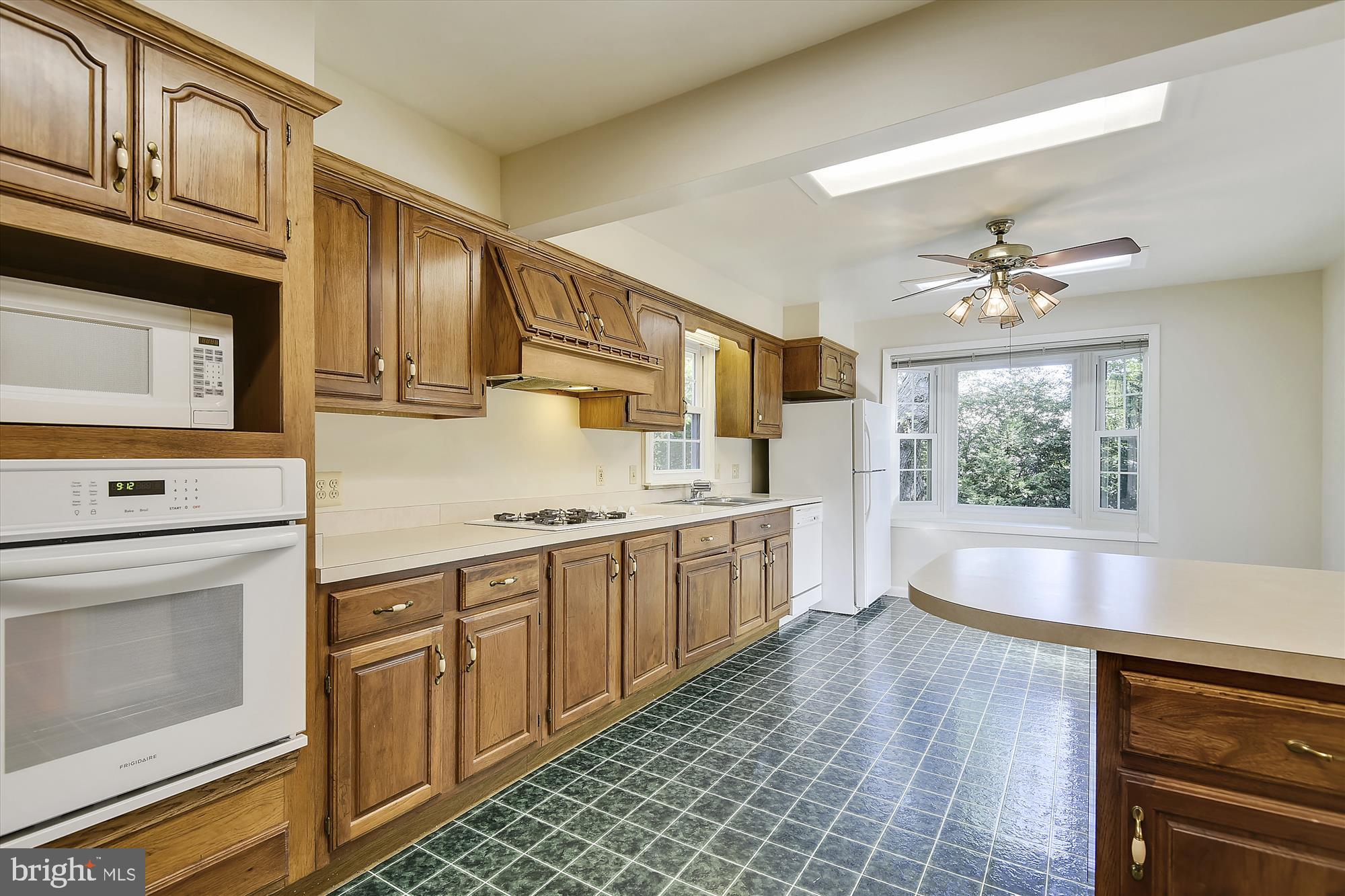 WEST LEWINSVILLE HEIGHTS - Residential Lease