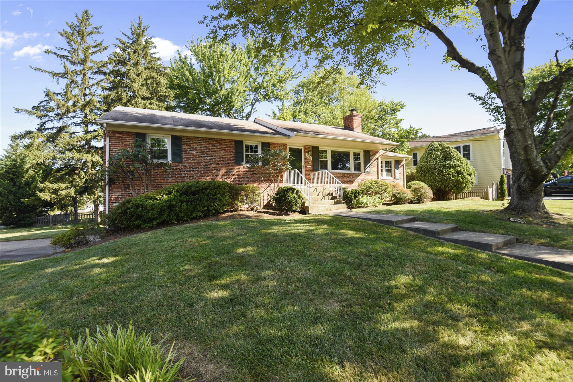 WEST LEWINSVILLE HEIGHTS - Residential Lease