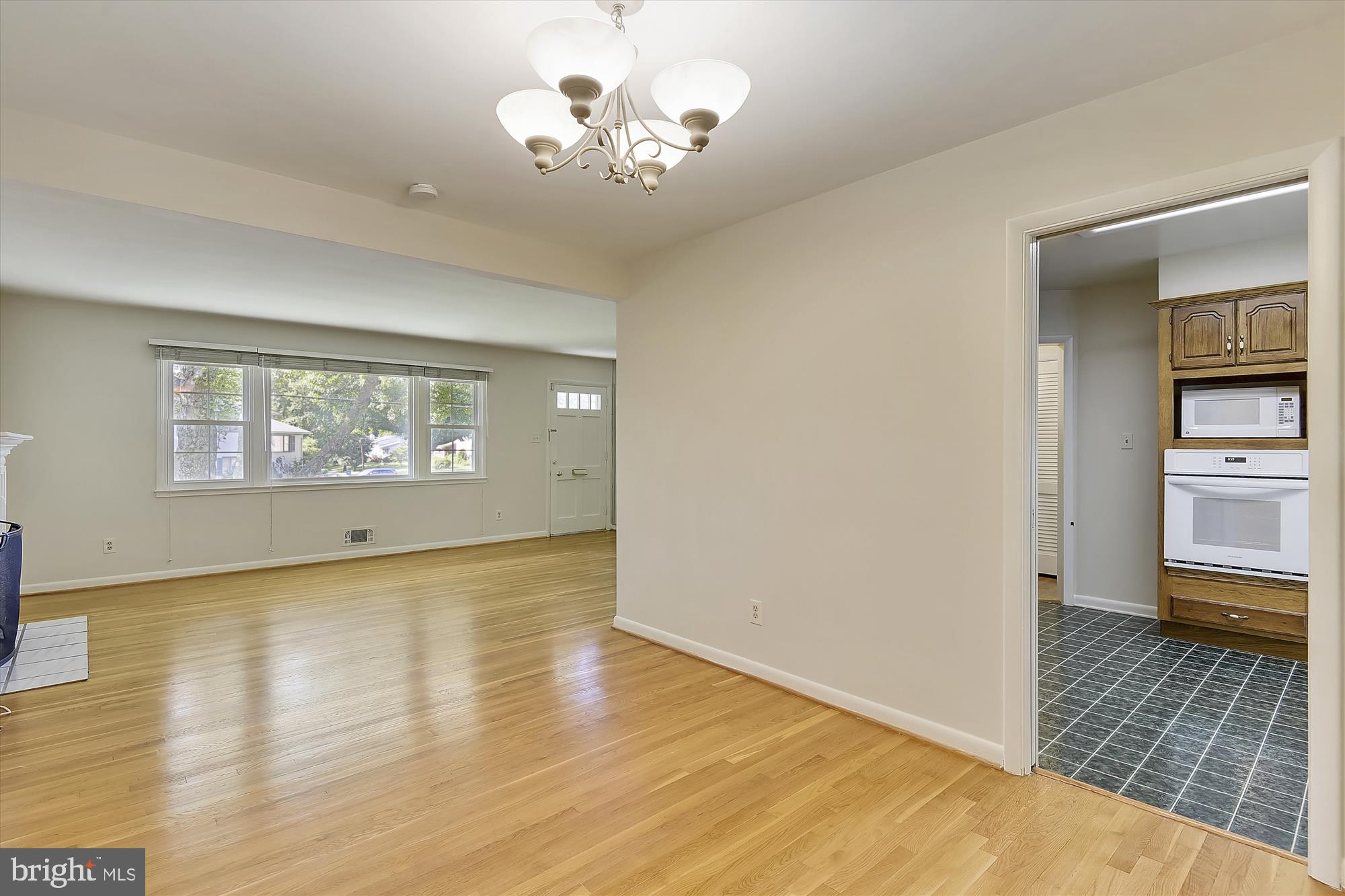 WEST LEWINSVILLE HEIGHTS - Residential Lease