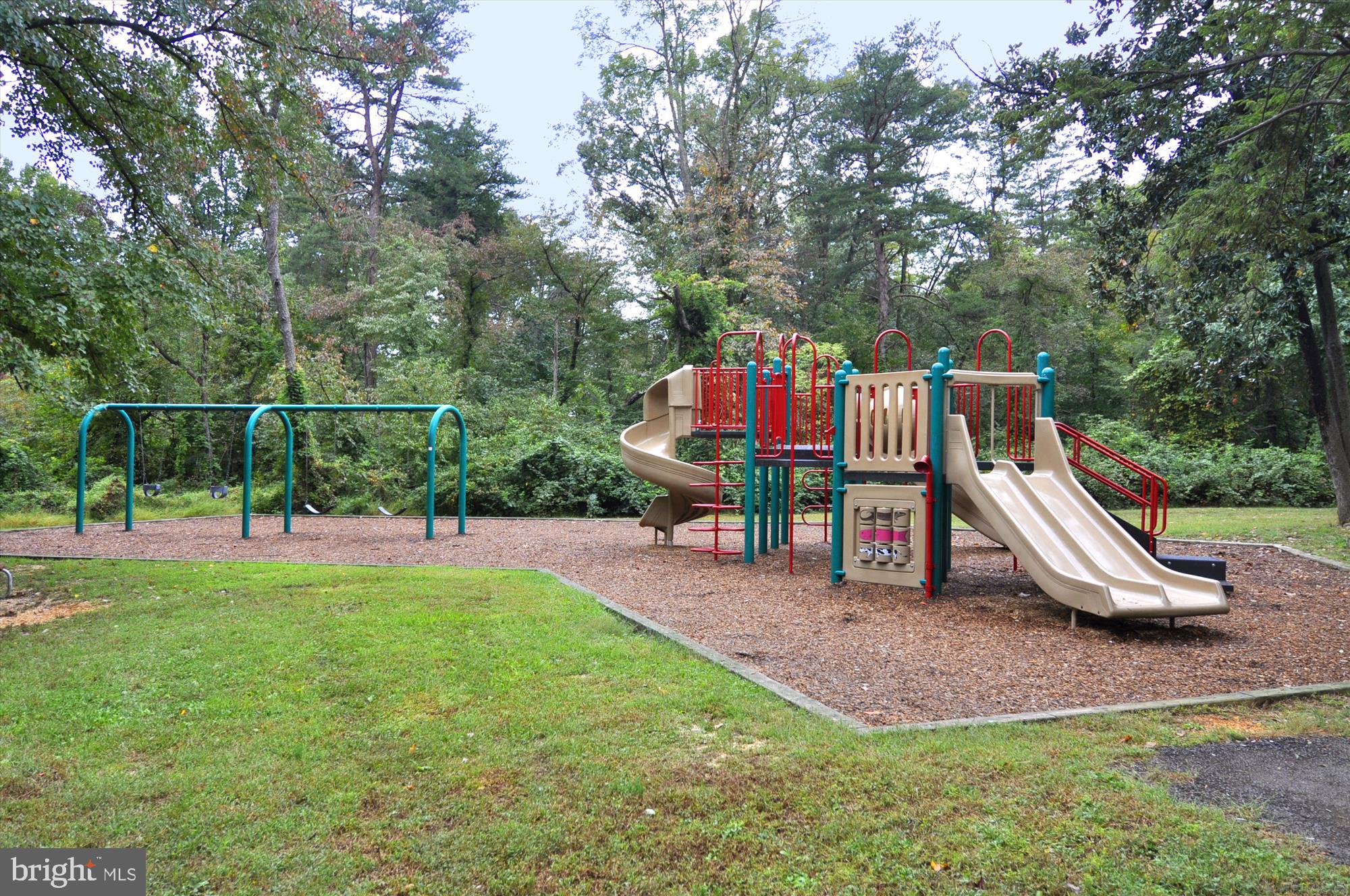 WEST LEWINSVILLE HEIGHTS - Residential Lease