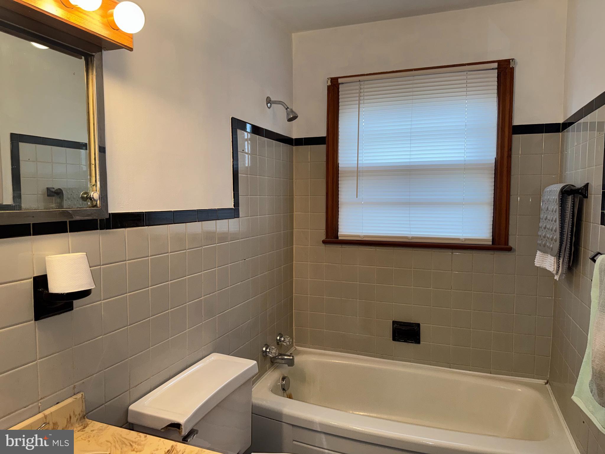 CHESAPEAKE HEIGHTS - Residential