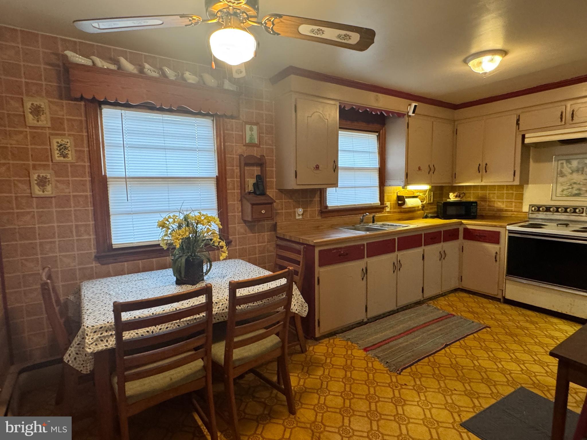 CHESAPEAKE HEIGHTS - Residential