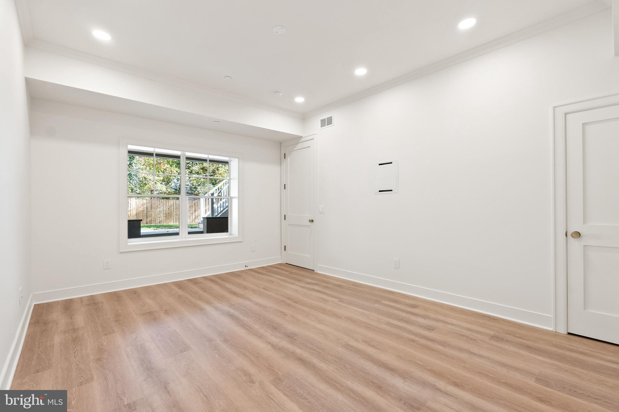 BETHESDA - Residential