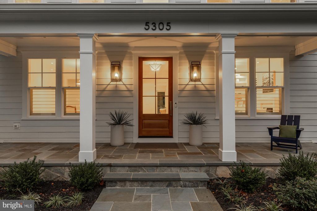 Photo of 5305 Carlton Street, BETHESDA, MD 20816 (MLS # MDMC2204762)