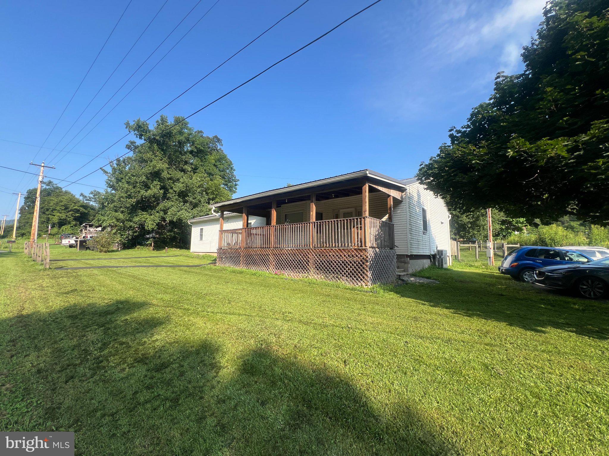 3 MOUNT LANE