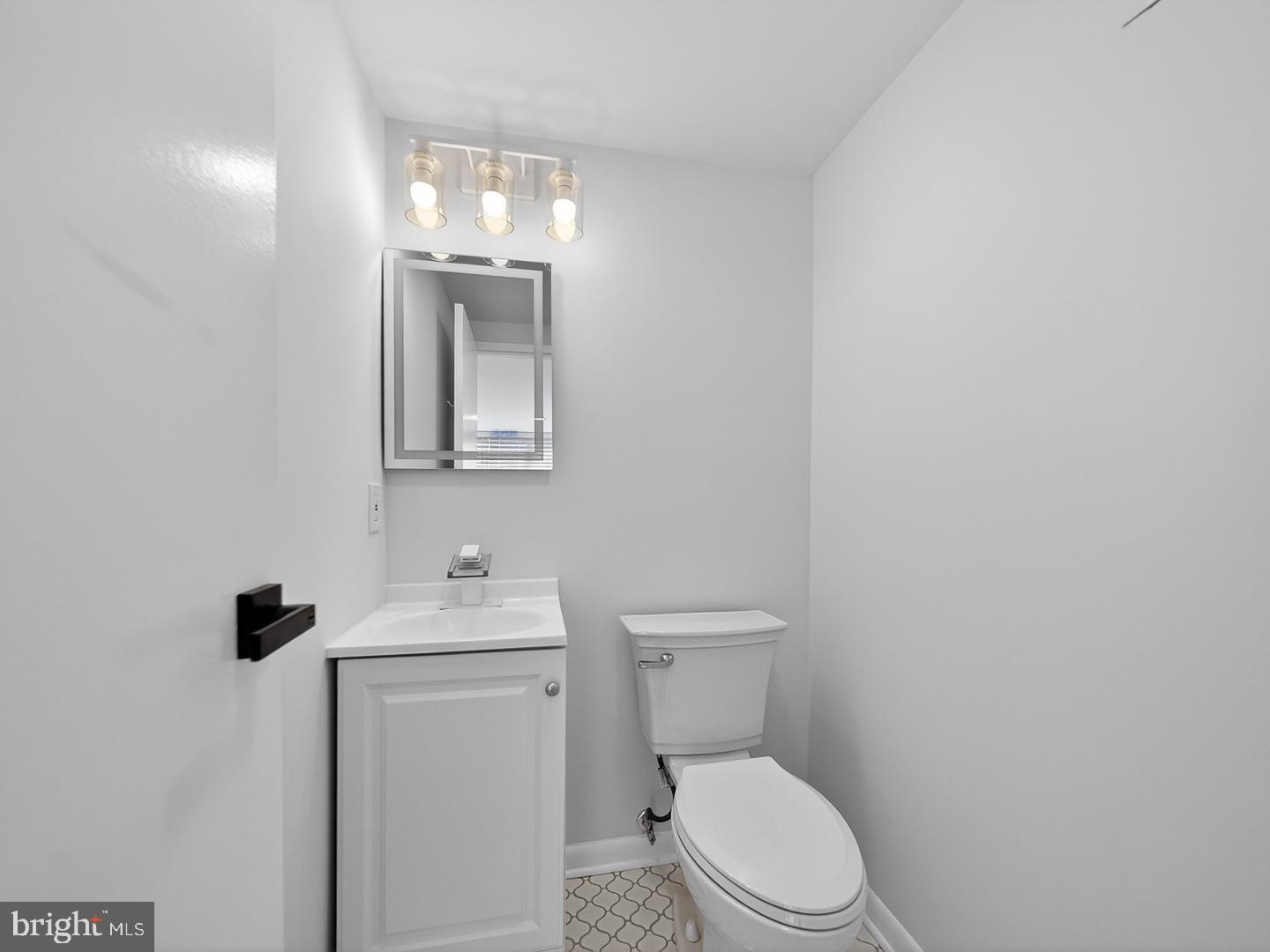 CARLYN PLACE - Residential