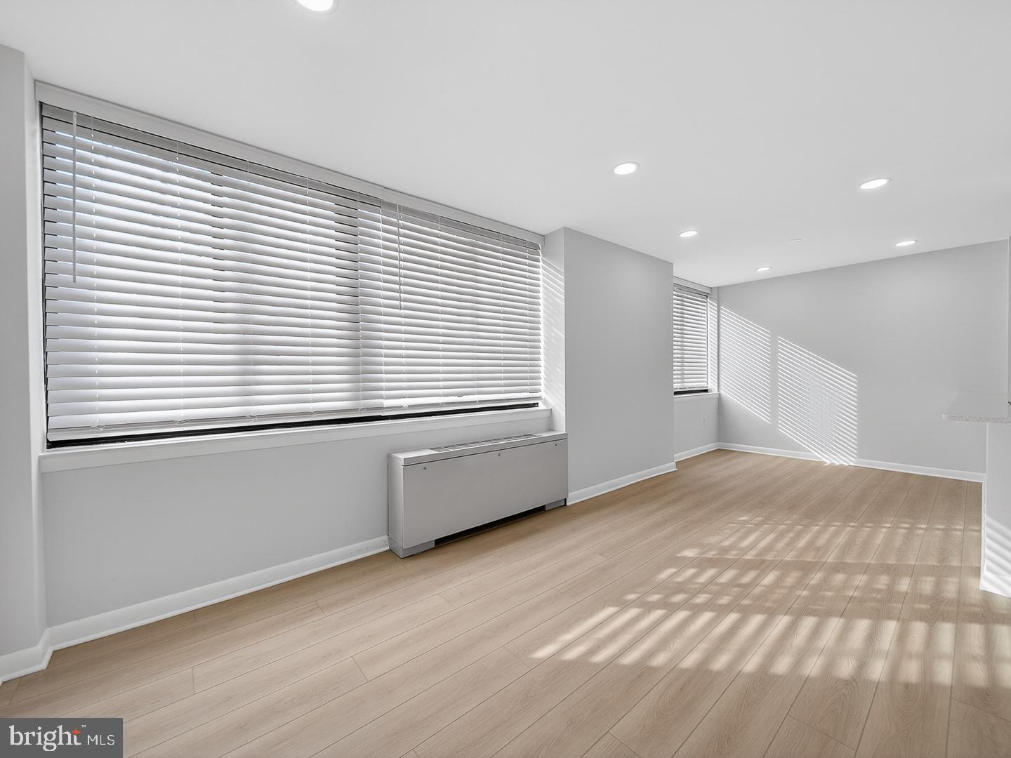 CARLYN PLACE - Residential