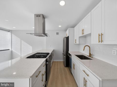 4390 LORCOM LANE 410 ARLINGTON VA 22207