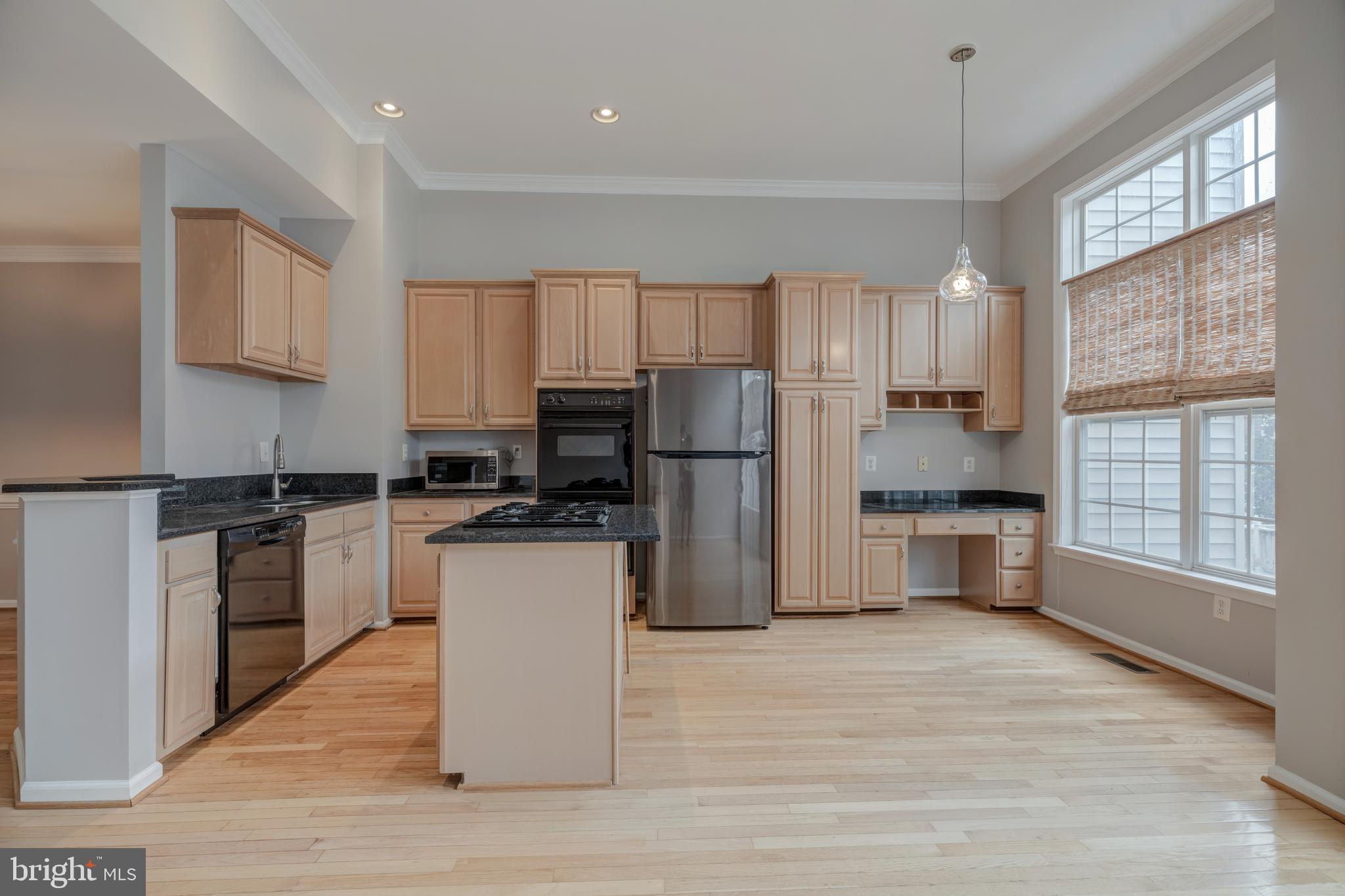 STONEGATE - Residential