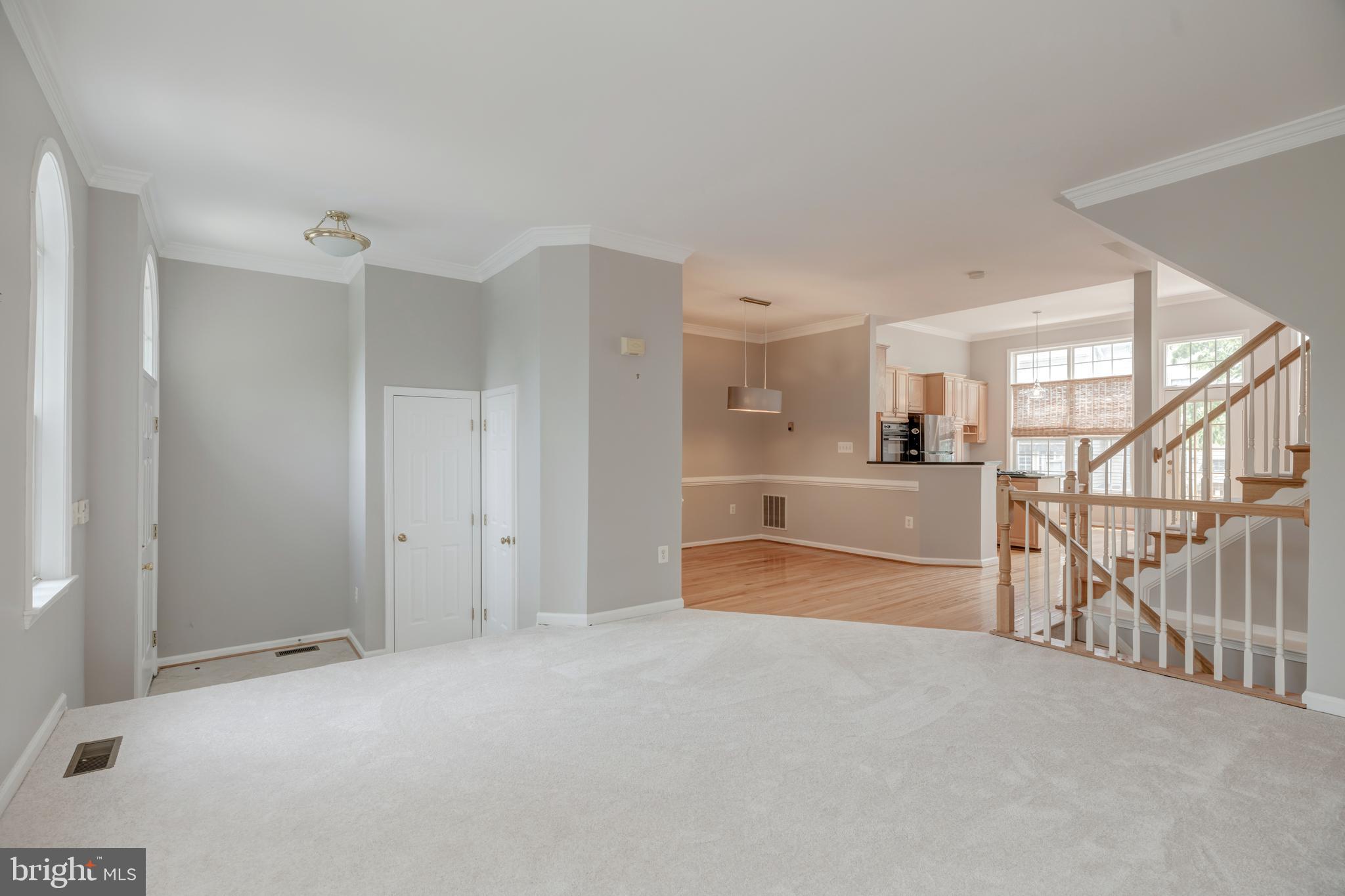 STONEGATE - Residential