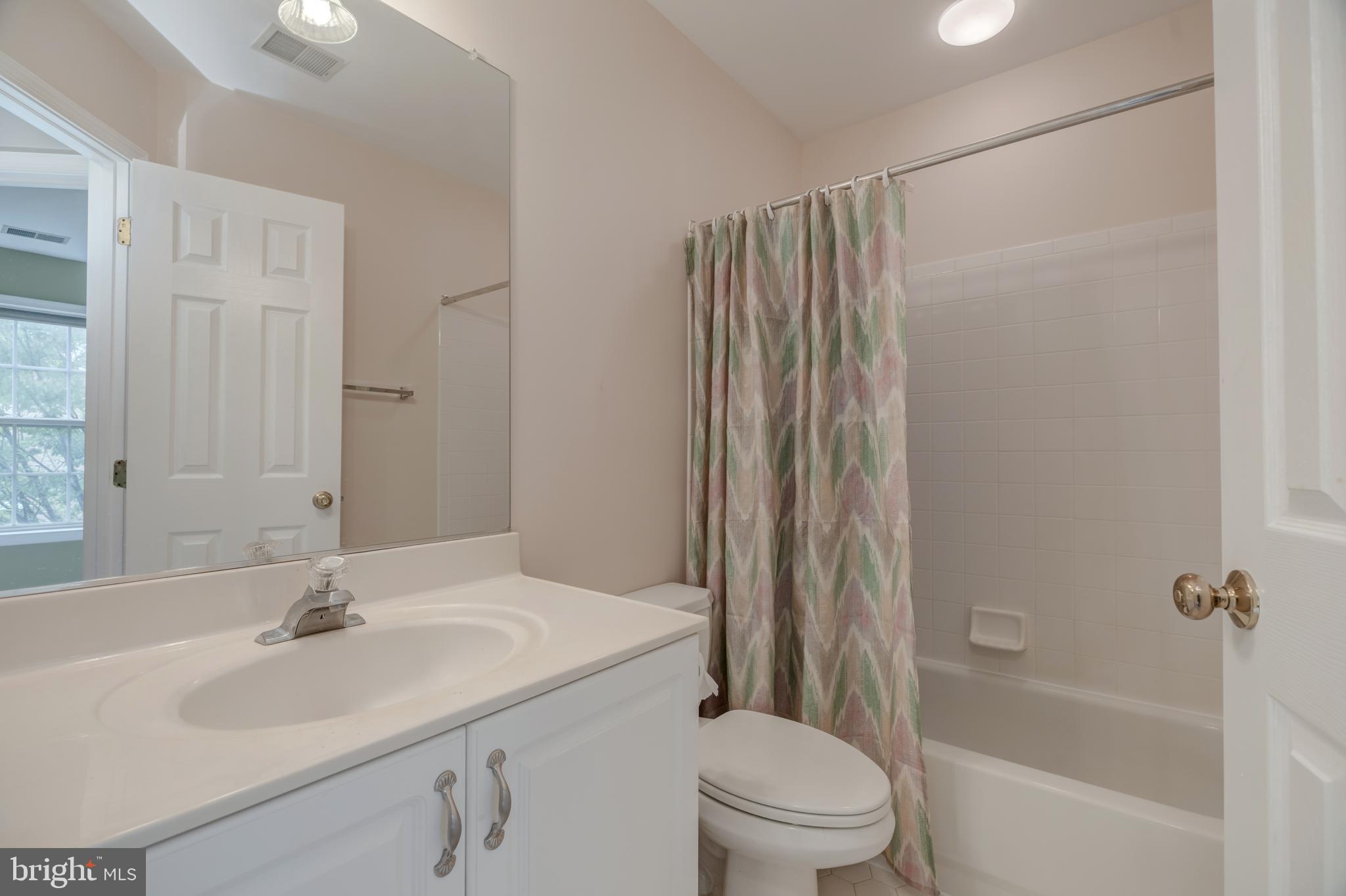 STONEGATE - Residential