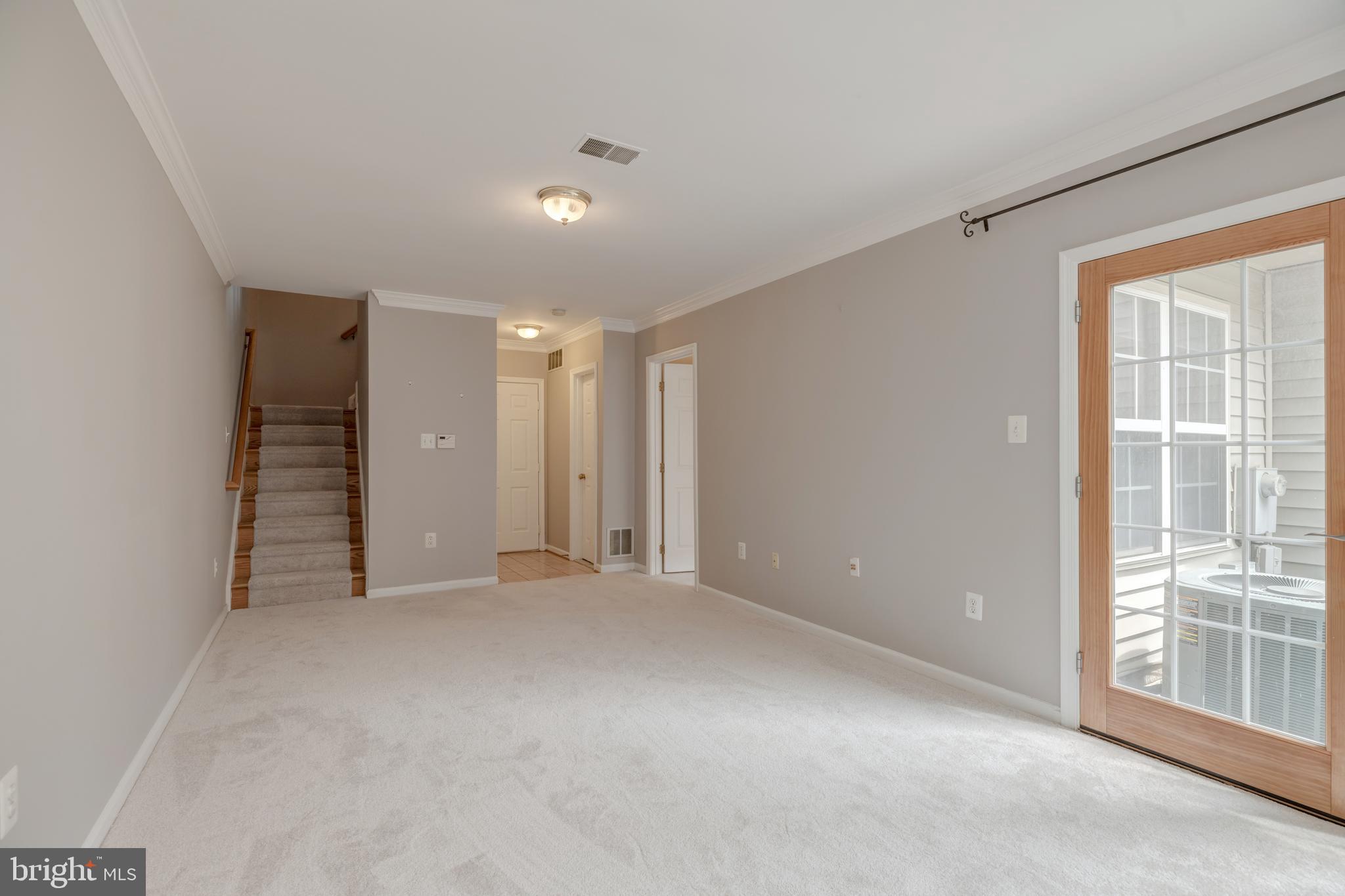 STONEGATE - Residential