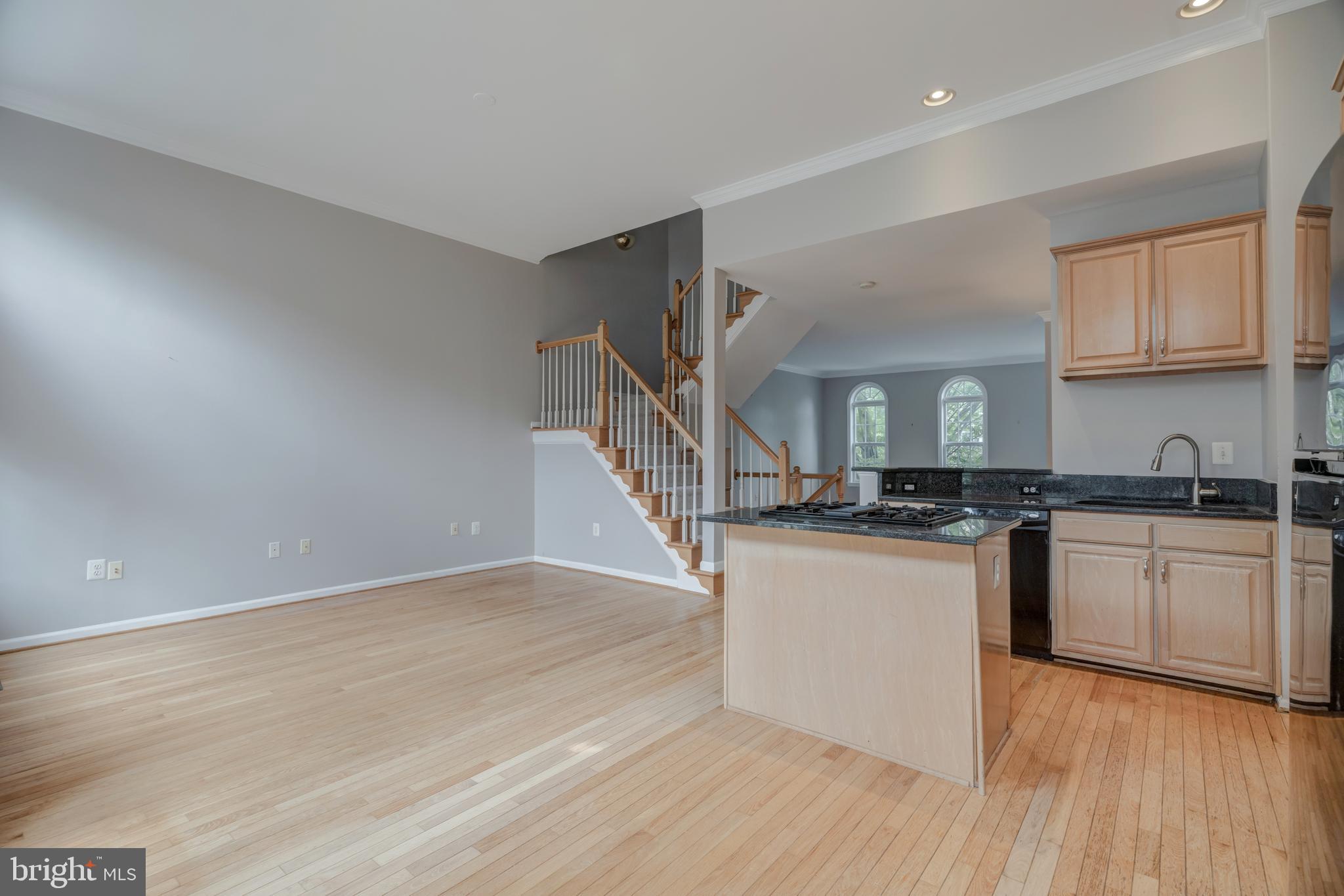 STONEGATE - Residential