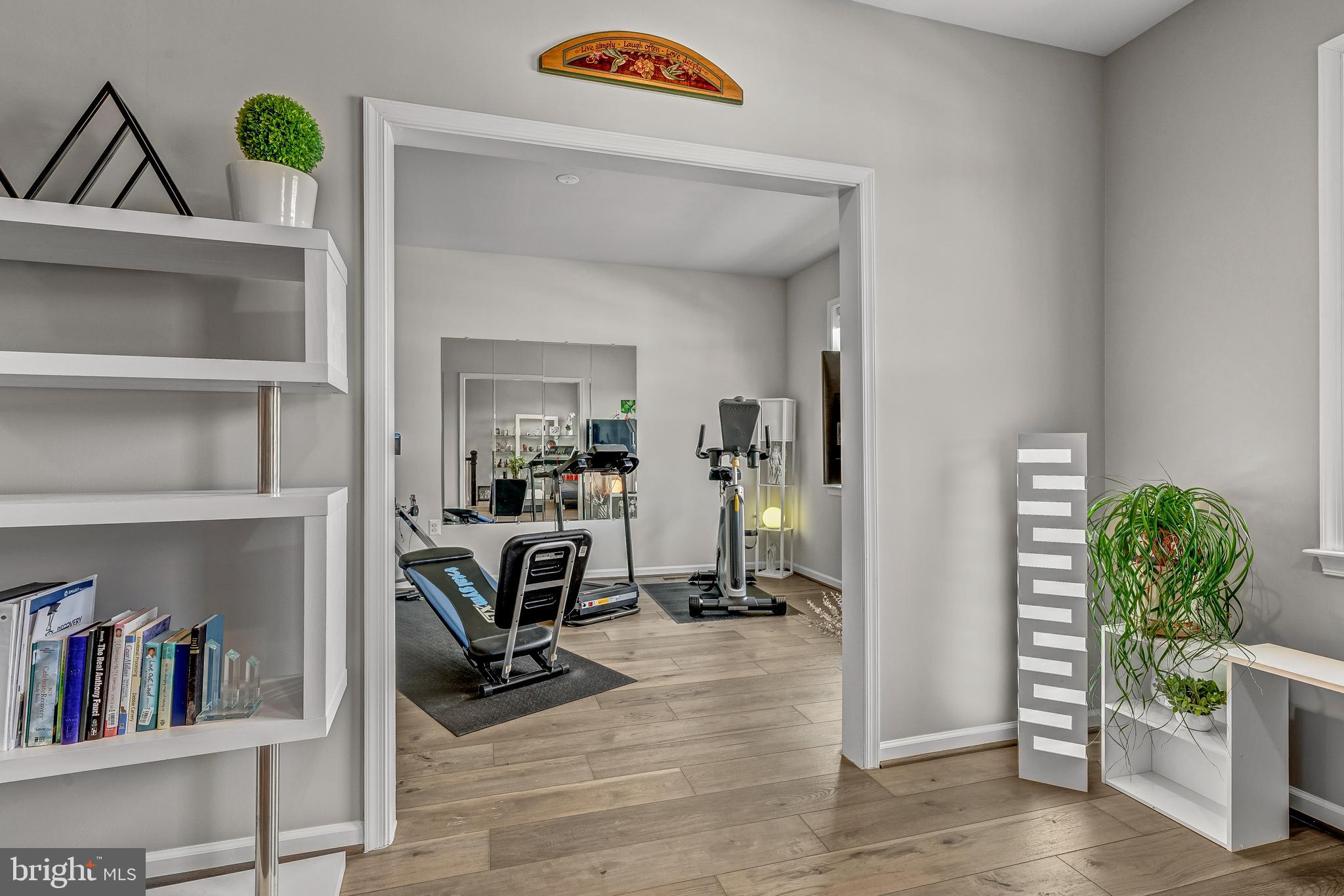 CADENCE AT LANSDOWNE - Residential