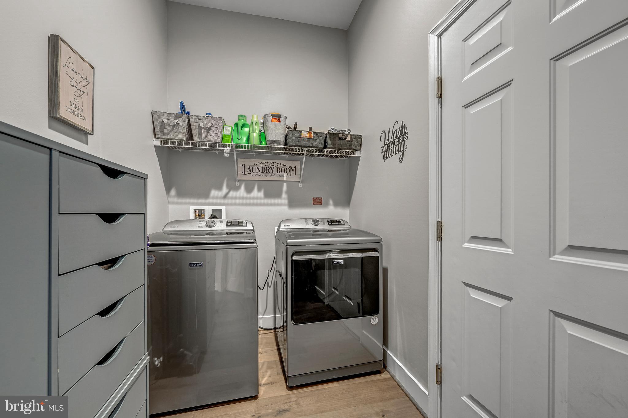 CADENCE AT LANSDOWNE - Residential