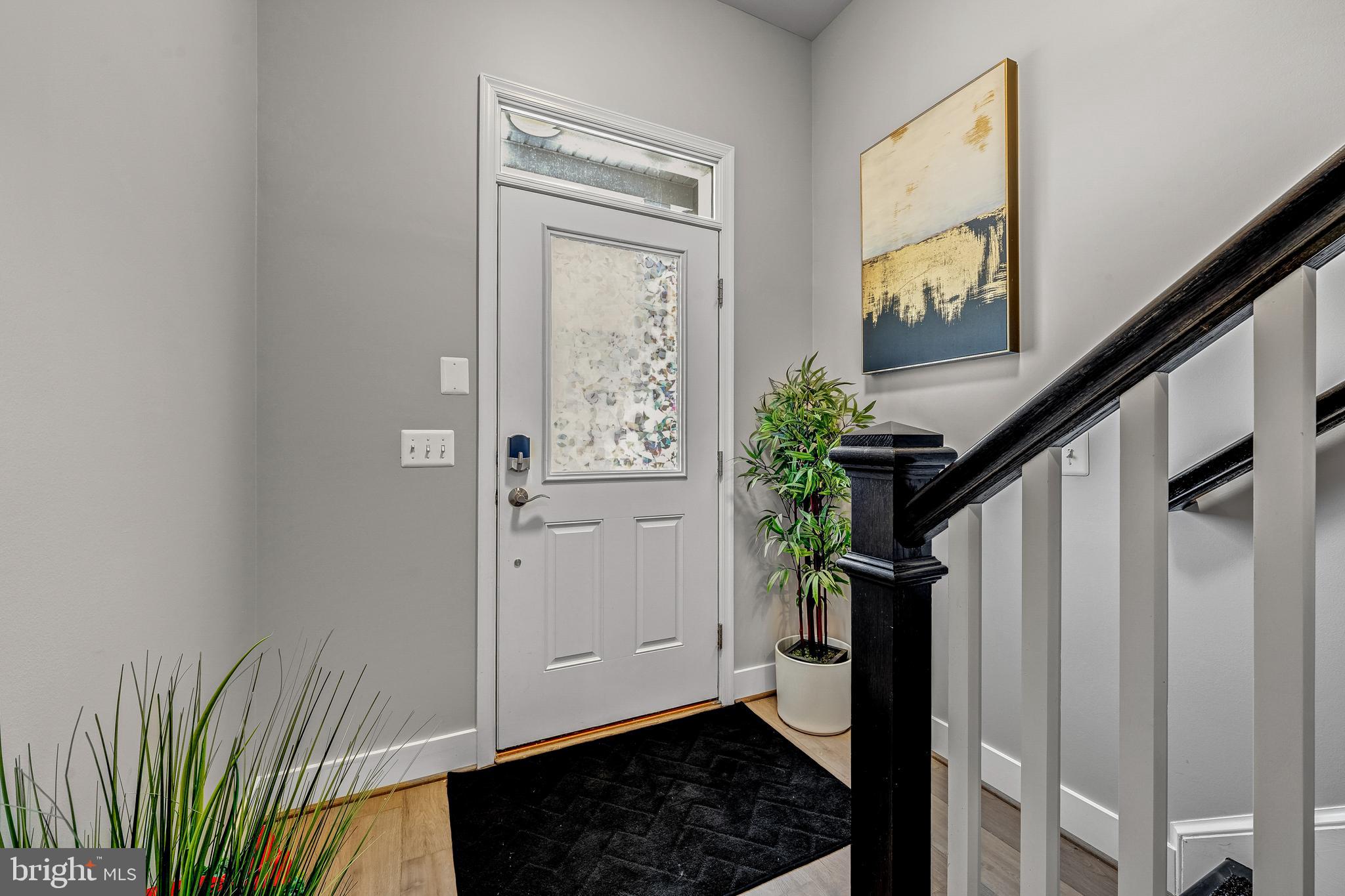 CADENCE AT LANSDOWNE - Residential