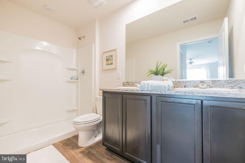 TUSCARORA CREEK - Residential