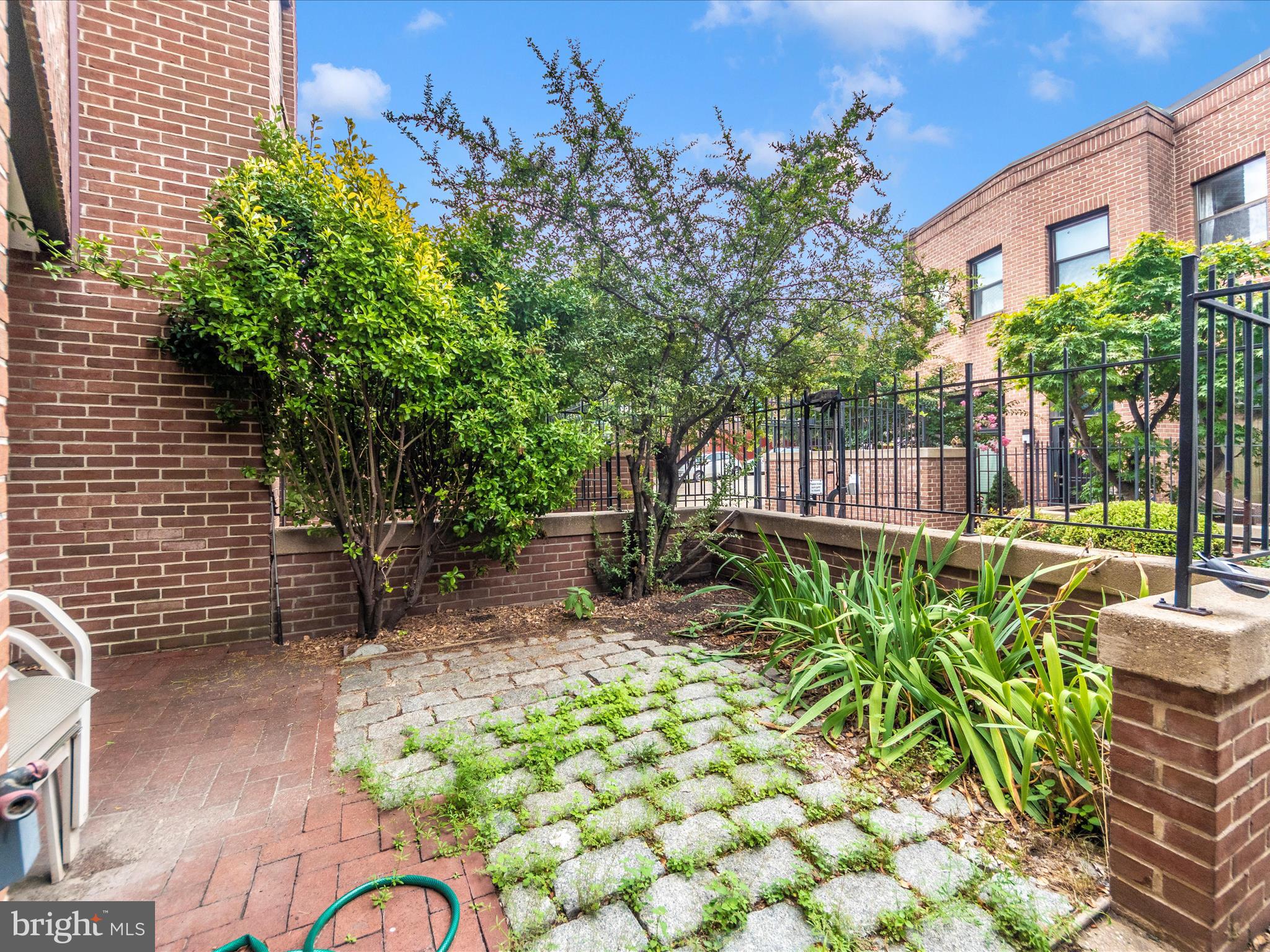 MOUNT VERNON PLACE HISTORIC DISTRICT - Residential