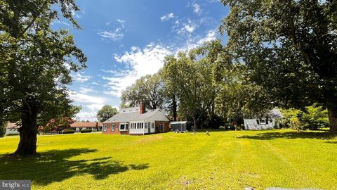 201 BUENA VISTA AVENUE CAMBRIDGE MD 21613