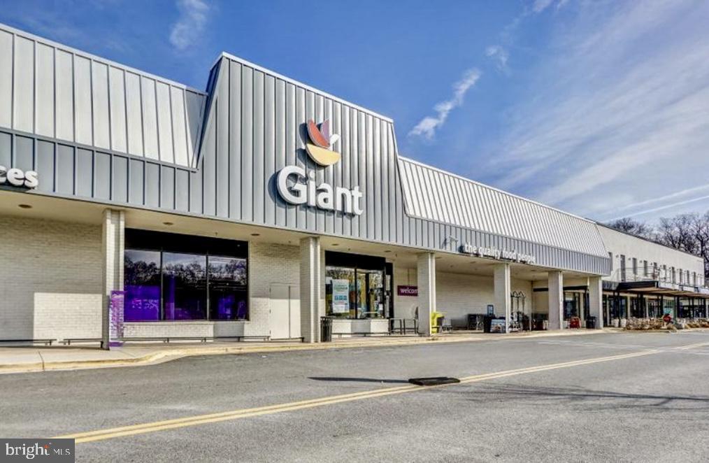 INVERNESS KNOLLS - Residential