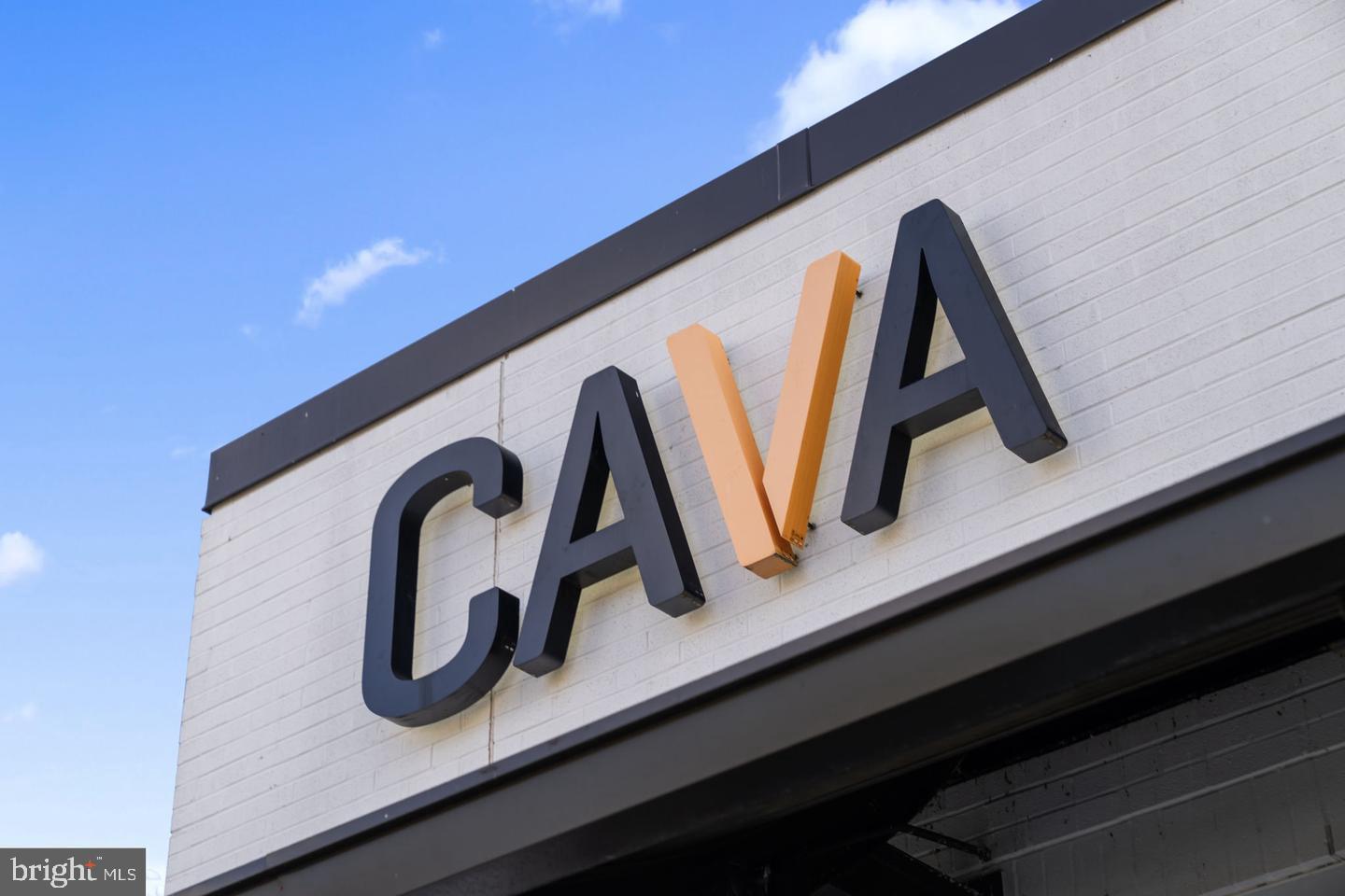 INVERNESS KNOLLS - Residential