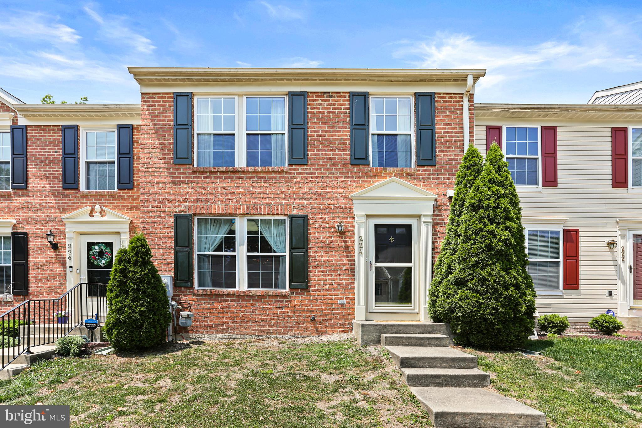 FOX CHASE - Residential