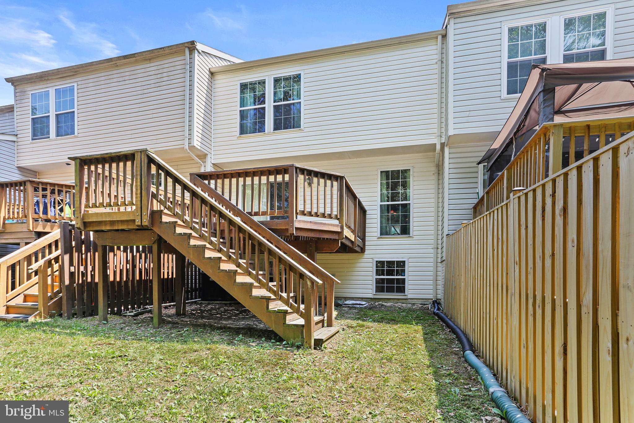 FOX CHASE - Residential