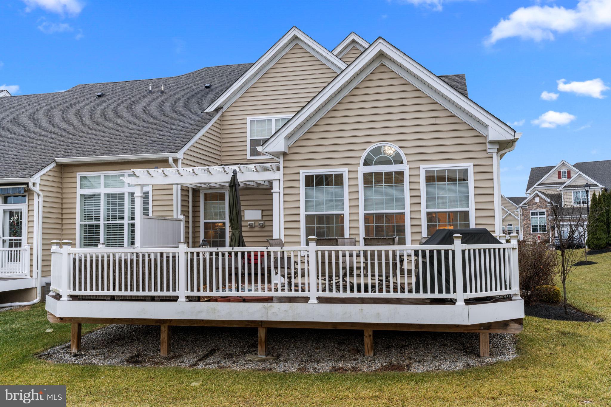 WHITE SPRINGS AT PROVIDENCE - Residential