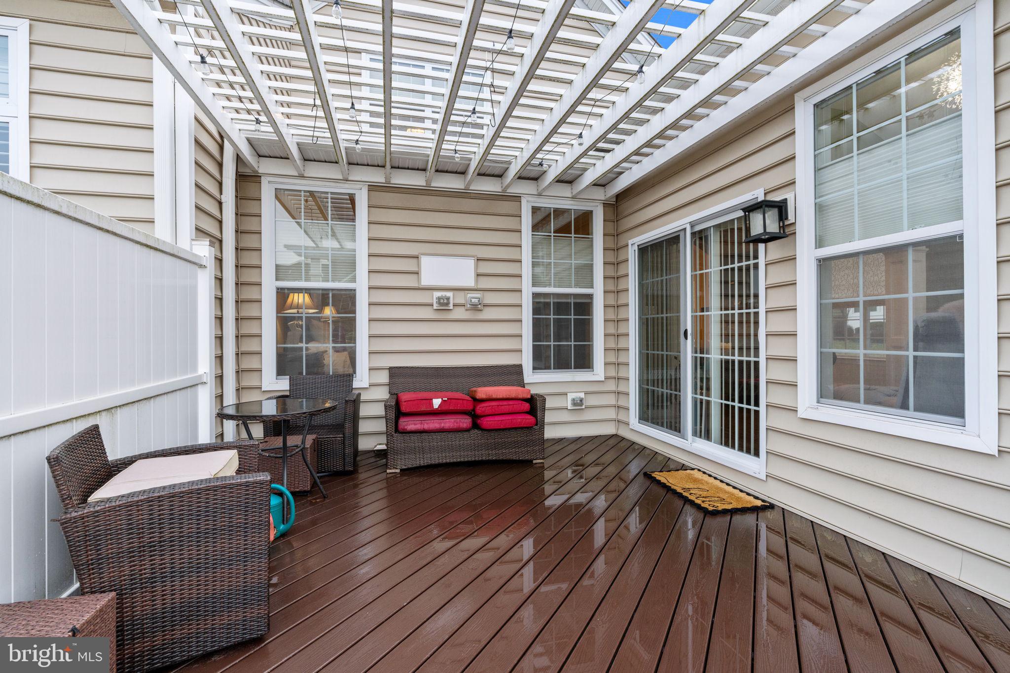 WHITE SPRINGS AT PROVIDENCE - Residential